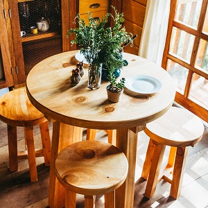 Живая мебель, выполненная из древесины в Покровске - pokrovsk.mebel54.com | фото